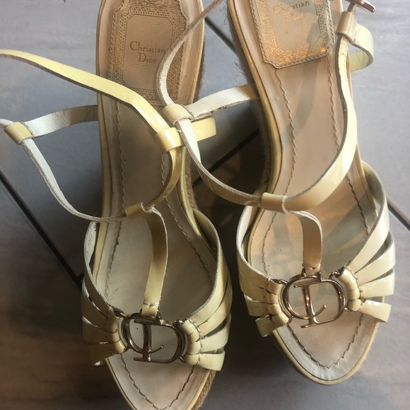 Dior espadrilles wedge sandal. - Picture 1 of 5